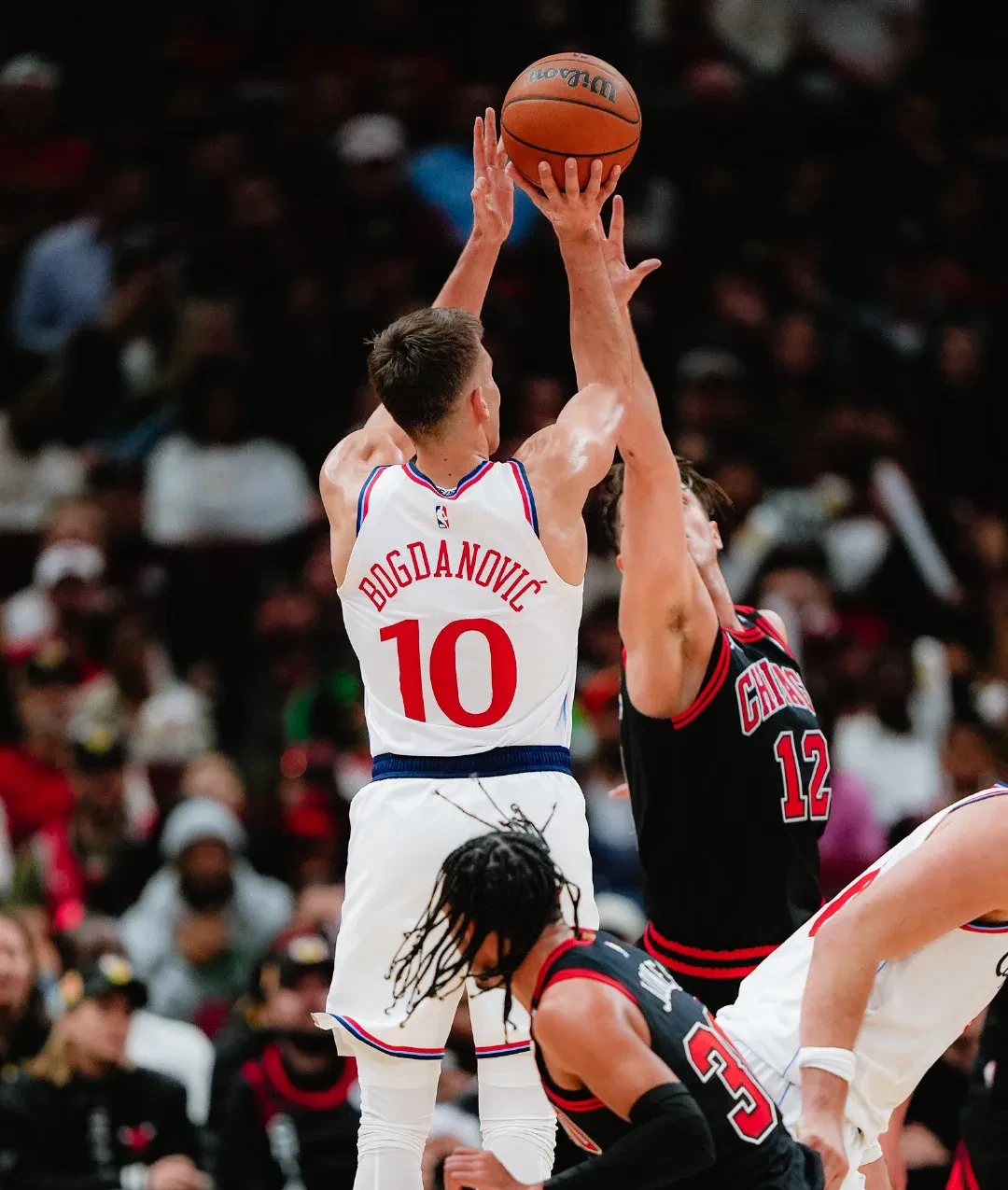 棋牌游戏-快船擒下勇士,哈雷尔关键时刻砍下关键篮板了吗